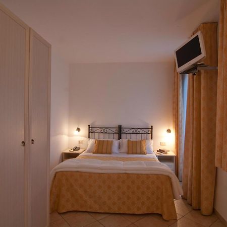 Hotel Sylesia Летоянни Экстерьер фото