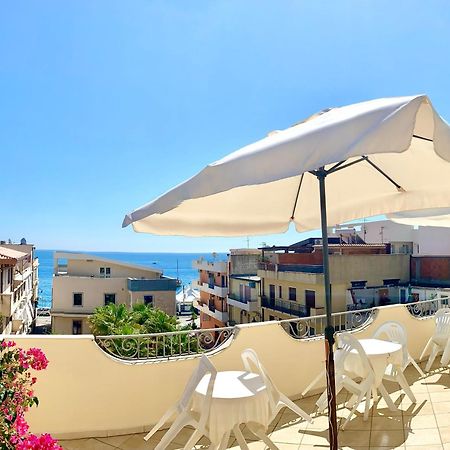 Hotel Sylesia Летоянни Экстерьер фото