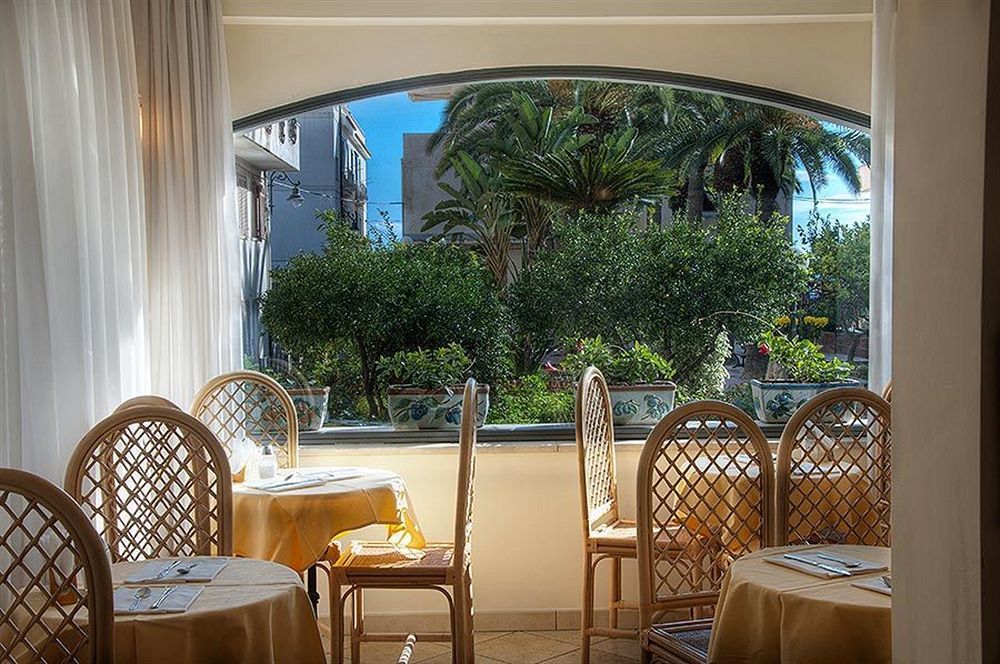 Hotel Sylesia Летоянни Экстерьер фото