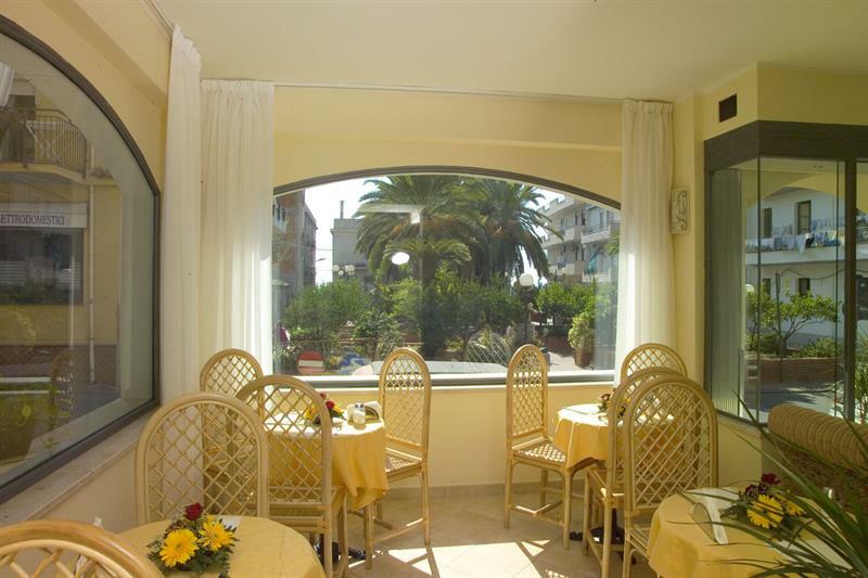 Hotel Sylesia Летоянни Экстерьер фото